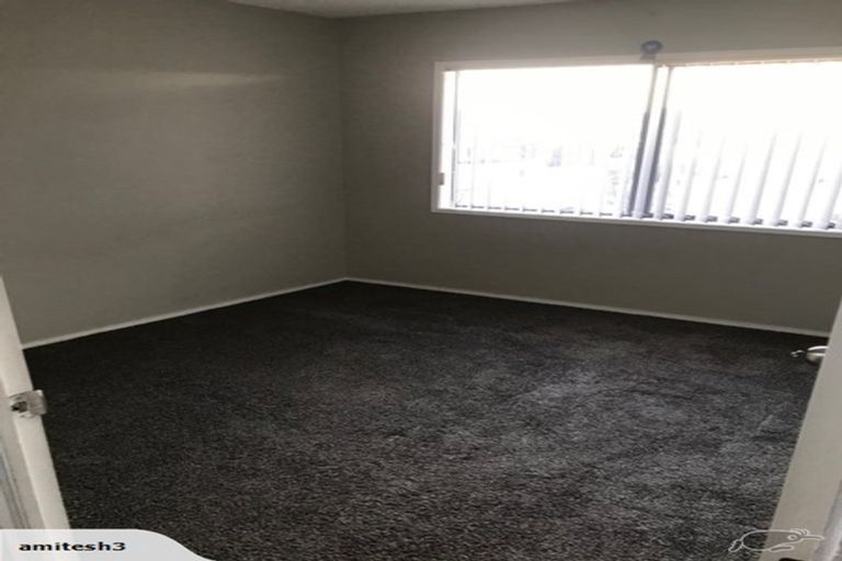 Photo of property in 31 Rebecca Rise, Weymouth, Auckland, 2103