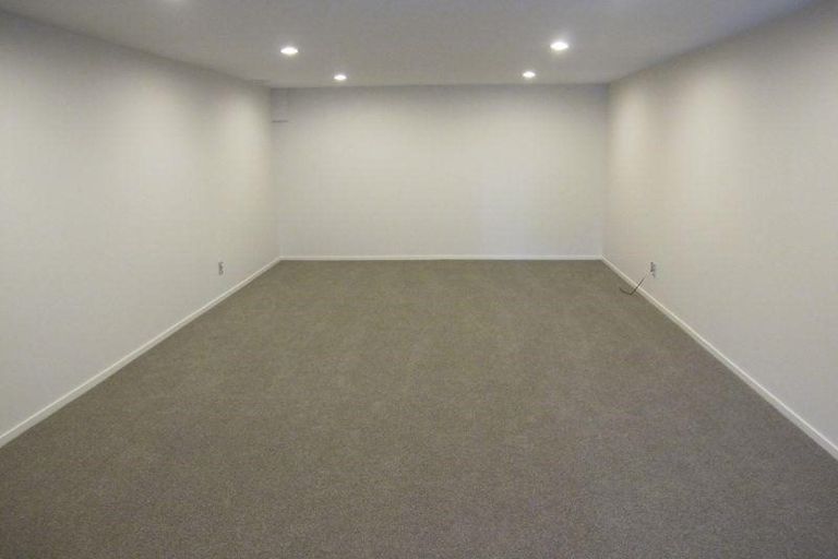 Photo of property in 98a Arran Road, Browns Bay, Auckland, 0630