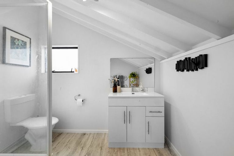 Photo of property in 85 Cumberland Street, Welbourn, New Plymouth, 4312