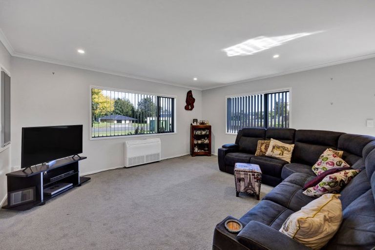 Photo of property in 50 Oberon Street, Stratford, 4332