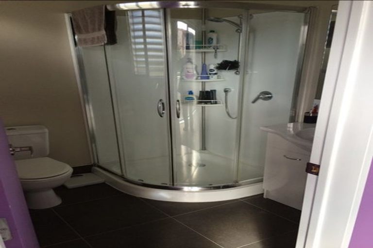 Photo of property in 32 Zabeel Crescent, Takanini, 2112