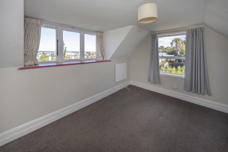 Photo of property in 12a Clyde Street, Oamaru North, Oamaru, 9400