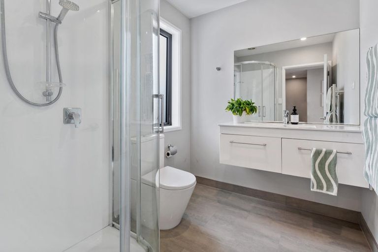 Photo of property in 37 Eyton Kay Road, Hobsonville, Auckland, 0616