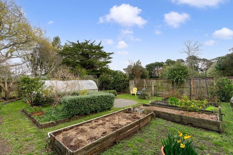 Photo of property in 26 South Featherston Road, South Featherston, Featherston, 5771