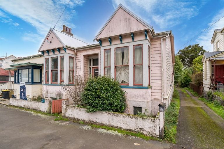 Photo of property in 52 Maitland Street, Dunedin Central, Dunedin, 9016
