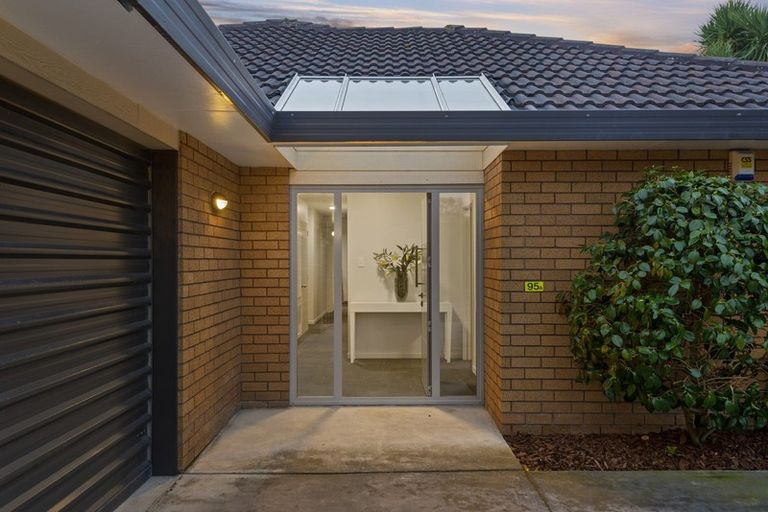 Photo of property in 95a Rose Street, Somerfield, Christchurch, 8024