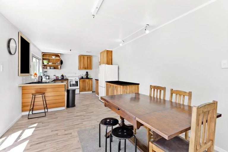 Photo of property in 1574 Kakaramea Road, Ngahinapouri, Hamilton, 3290