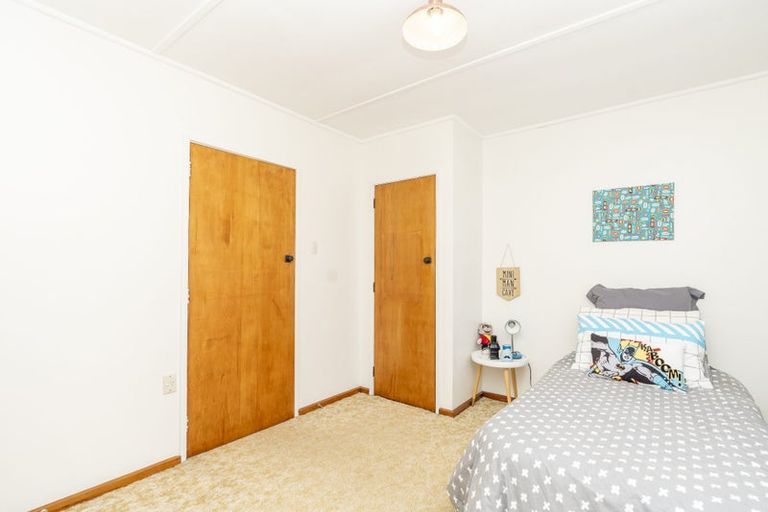 Photo of property in 4 Denz Street, Maeroa, Hamilton, 3200