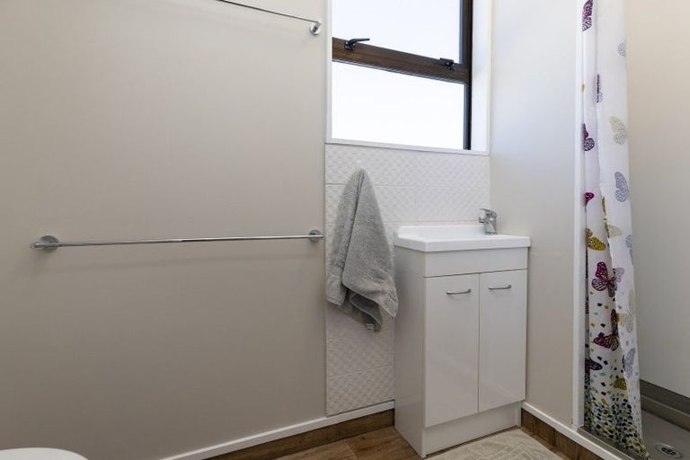 Photo of property in 4b Teti Street, Wharewaka, Taupo, 3330