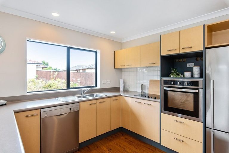 Photo of property in 2 Central Park, Paraparaumu Beach, Paraparaumu, 5032