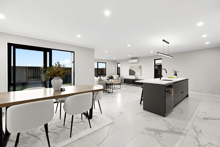 Photo of property in 16 Absolum Crescent, Chartwell, 3210