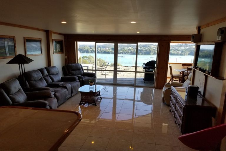 Photo of property in 18 Sir George Back Street, Opua, 0200