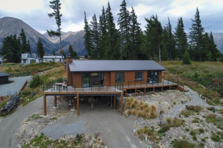 Photo of property in 110a Ohau Drive, Lake Ohau, Twizel, 9412