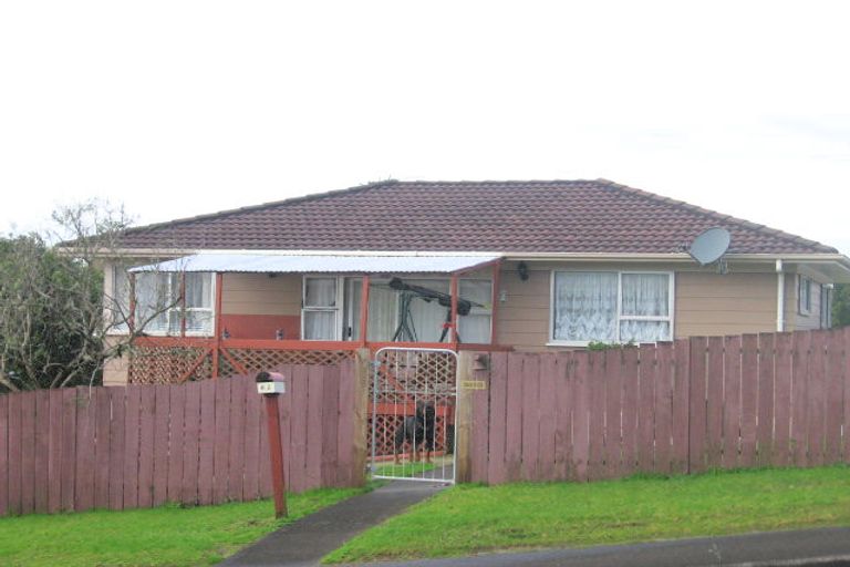 Photo of property in 82 Reynella Drive, Massey, Auckland, 0614