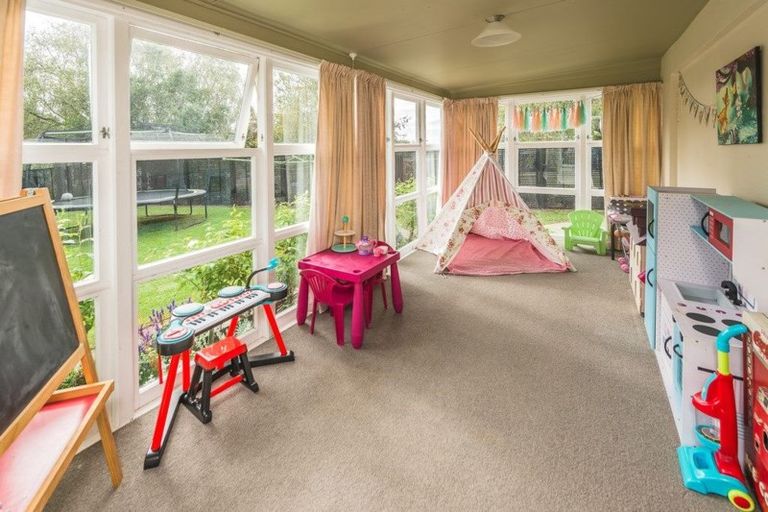 Photo of property in 13 Porritt Street, Saint Johns Hill, Whanganui, 4500