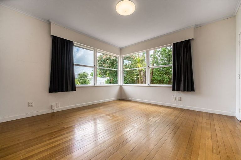 Photo of property in 34 Te Kanawa Crescent, Henderson, Auckland, 0610