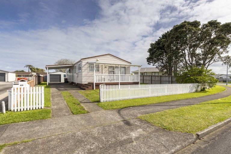 Photo of property in 53 Sunnyvale Street, Bell Block, New Plymouth, 4312