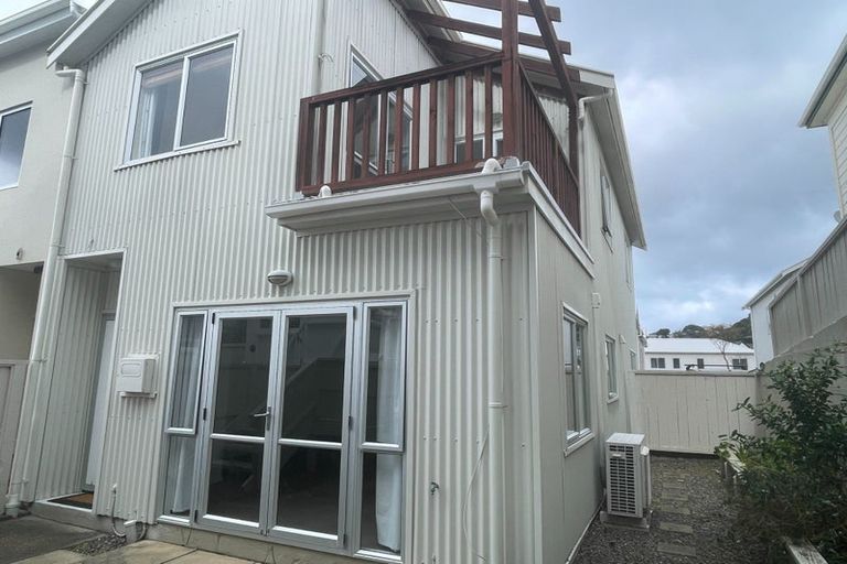 Photo of property in 8/7 Henry Street, Kilbirnie, Wellington, 6022