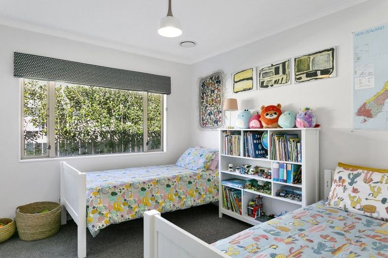 Photo of property in 54 Arrowsmith Avenue, Waipahihi, Taupo, 3330