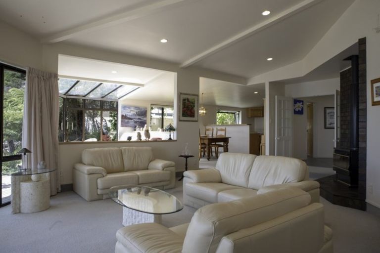 Photo of property in 22 Taiaruru Way, Russell, 0272