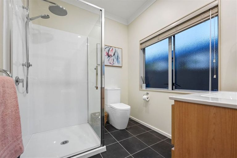 Photo of property in 94 Rototuna Road, Rototuna, Hamilton, 3210