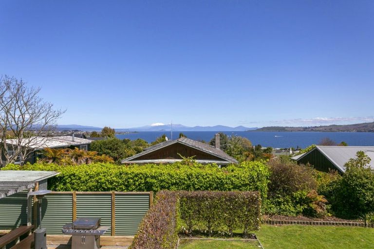 Photo of property in 27 Ngamotu Road, Taupo, 3330