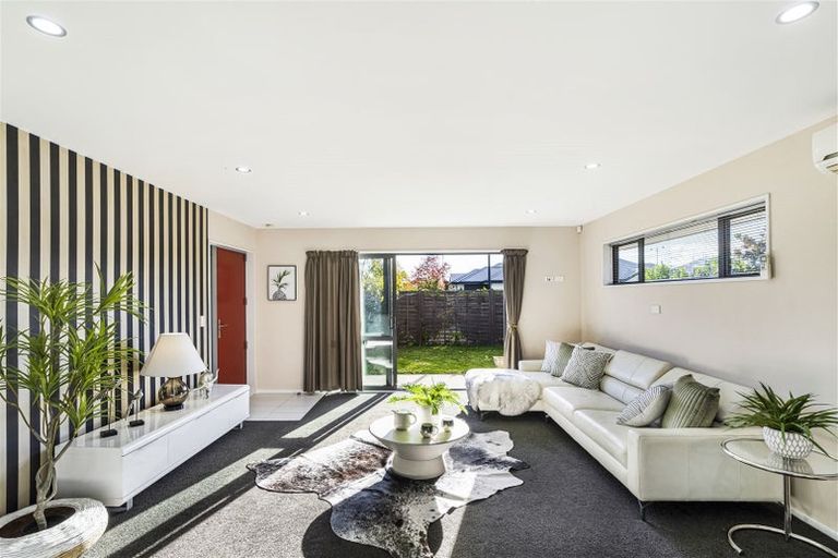 Photo of property in 21 Charente Way, Yaldhurst, Christchurch, 8042