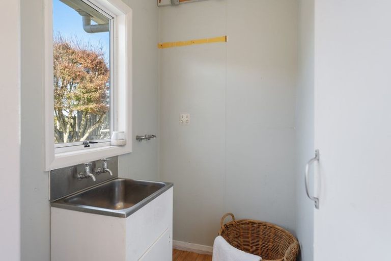 Photo of property in 411 Carrington Street, Upper Vogeltown, New Plymouth, 4310