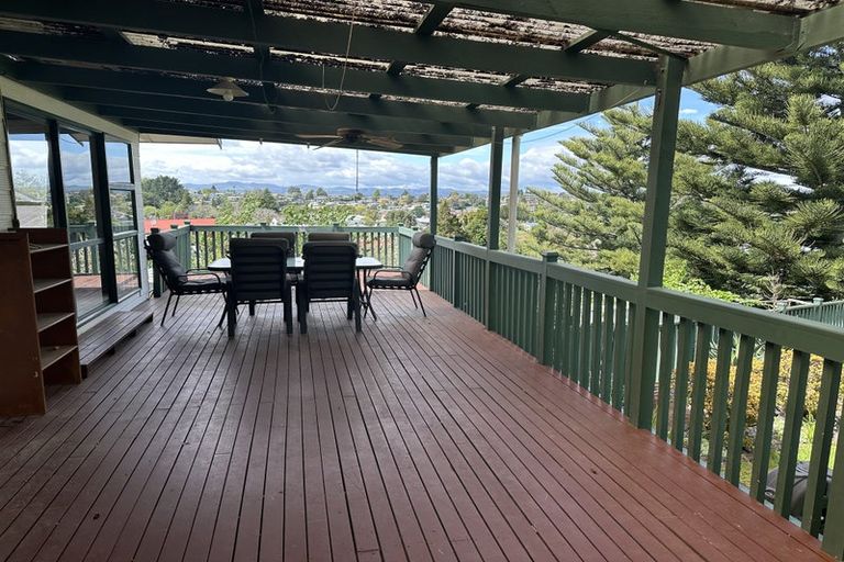 Photo of property in 22 The Drive, Brookfield, Tauranga, 3110