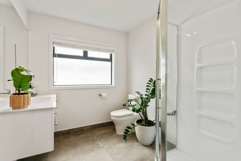 Photo of property in 118 Harakeke Drive, Wharewaka, Taupo, 3330