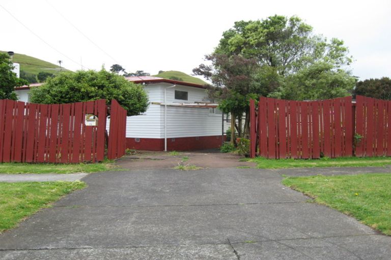 Photo of property in 75 Wallace Road, Mangere Bridge, Auckland, 2022