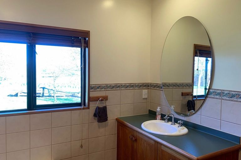 Photo of property in 592 Springvale Road, Springvale, Alexandra, 9393