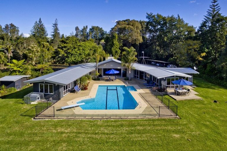 Photo of property in 20 Bristol Road, Whenuapai, Auckland, 0618