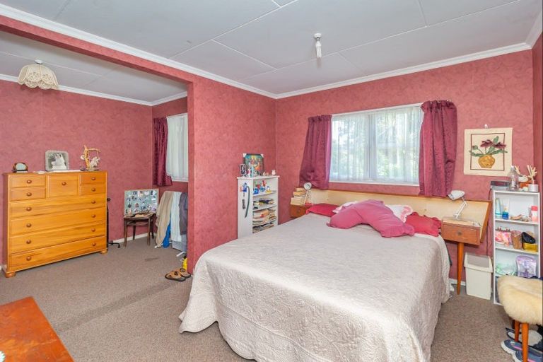 Photo of property in 5 Ngatiawa Street, Himatangi Beach, Foxton, 4891