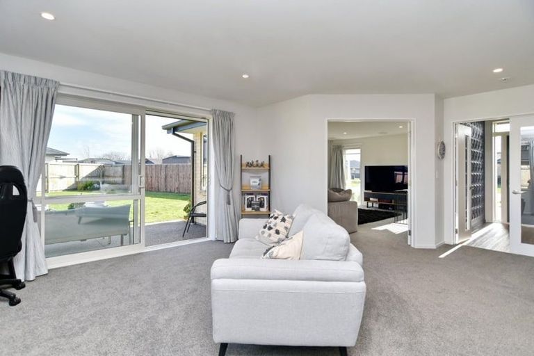 Photo of property in 18 Kendon Drive, Rolleston, 7614