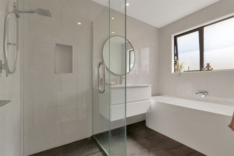 Photo of property in 38 Te Hurunui Drive, Pegasus, 7612