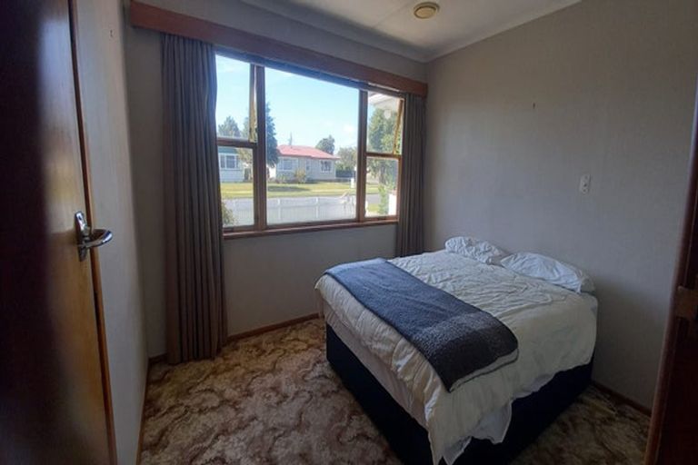 Photo of property in 53 Graham Street, Levin, 5510