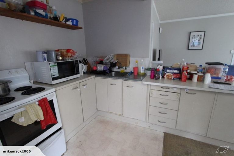 Photo of property in 23 Earlsworth Road, Mangere East, Auckland, 2024