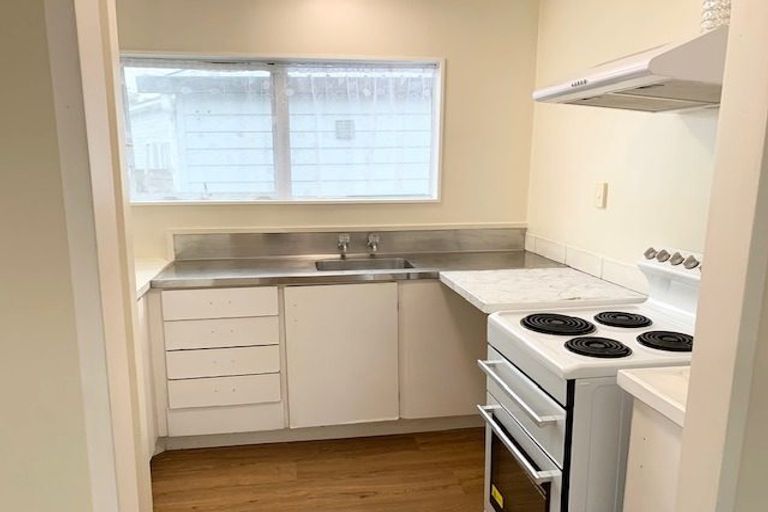 Photo of property in 153a Bruce Mclaren Road, Henderson, Auckland, 0612