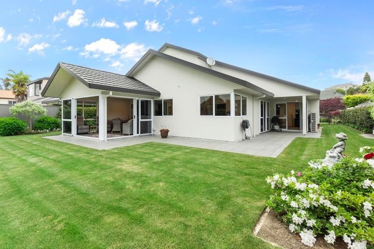 Photo of property in 12 Sycamore Place, Pukete, Hamilton, 3200
