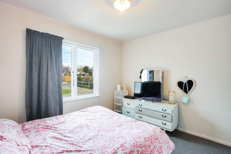 Photo of property in 6 Wordsworth Crescent, Maraenui, Napier, 4110