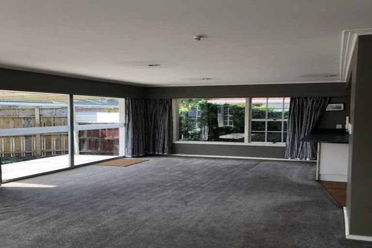 Photo of property in 33 Church Lane, Merivale, Christchurch, 8014