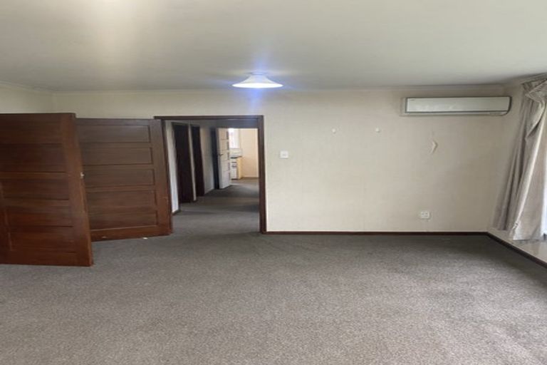 Photo of property in 29 Auburn Avenue, Upper Riccarton, Christchurch, 8041