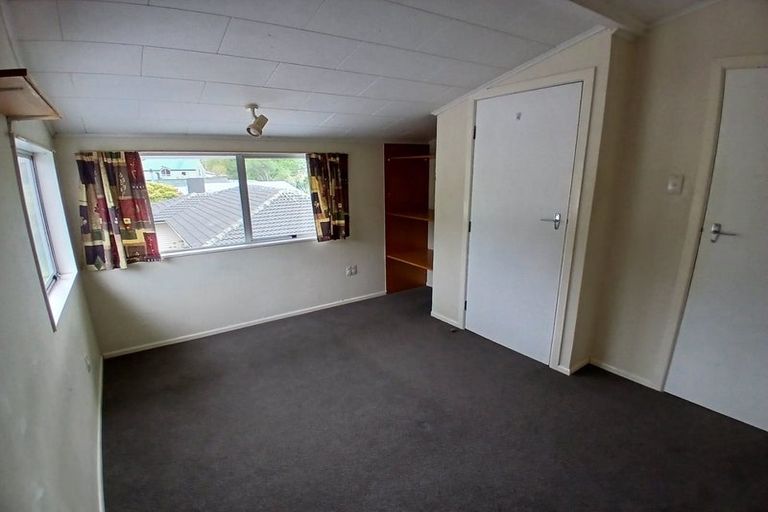 Photo of property in 24 Holdsworth Avenue, Trentham, Upper Hutt, 5018