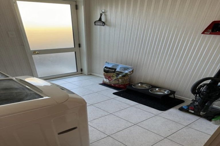 Photo of property in 6 O'connor Place, Burnside, Christchurch, 8053