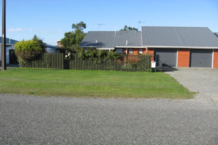 Photo of property in 10 Halkett Street, Darfield, 7510