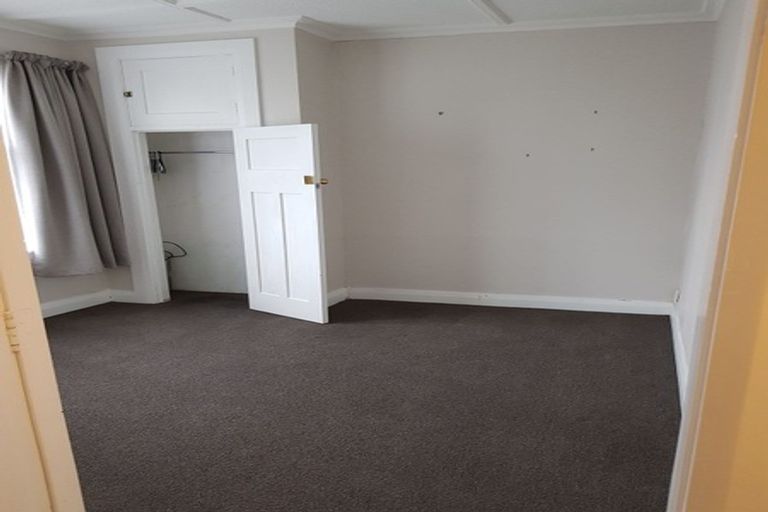 Photo of property in 1/1 Brooklyn Road, Mount Cook, Wellington, 6011