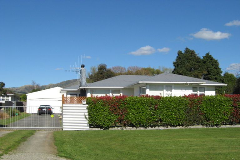 Photo of property in 62 Clapham Street, Shannon, 4821