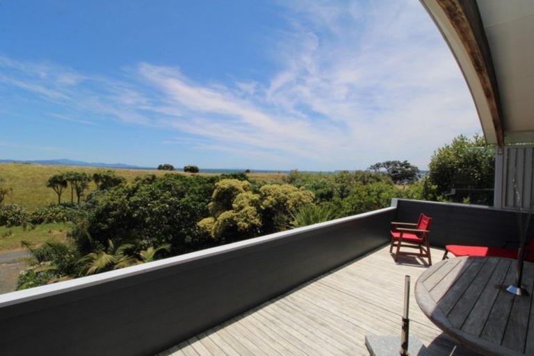 Photo of property in 12 Otama Beach Road, Opito Bay, Whitianga, 3592