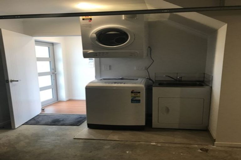 Photo of property in 4/59 May Street, Hamilton East, Hamilton, 3216